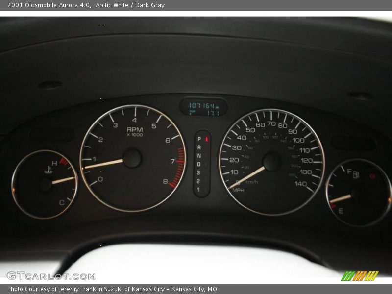 Arctic White / Dark Gray 2001 Oldsmobile Aurora 4.0