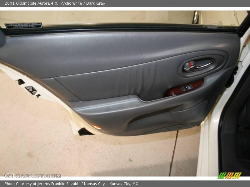 Arctic White / Dark Gray 2001 Oldsmobile Aurora 4.0