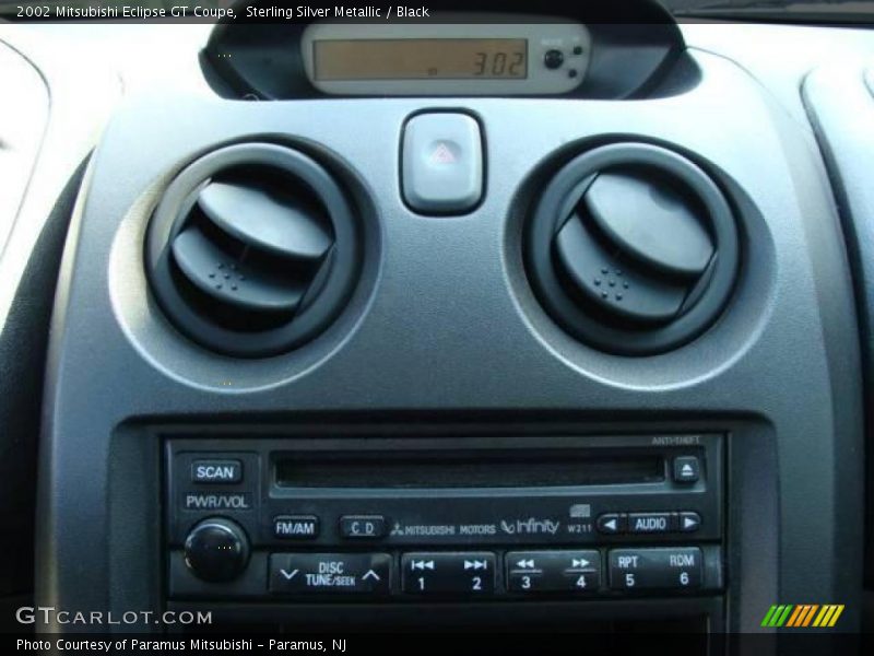 Sterling Silver Metallic / Black 2002 Mitsubishi Eclipse GT Coupe