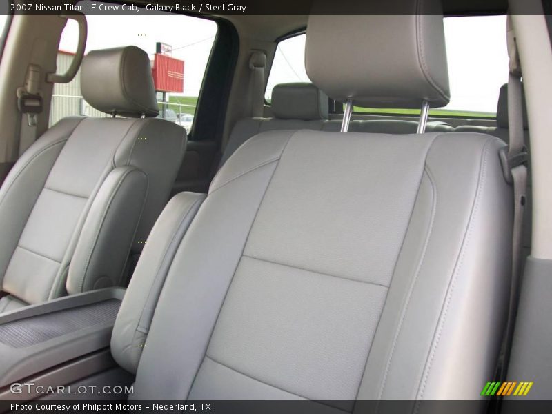 Galaxy Black / Steel Gray 2007 Nissan Titan LE Crew Cab