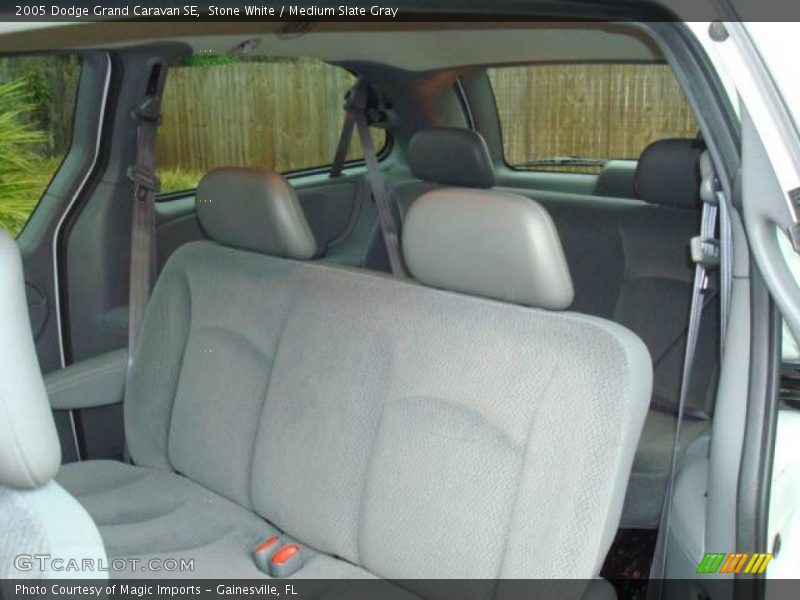 Stone White / Medium Slate Gray 2005 Dodge Grand Caravan SE