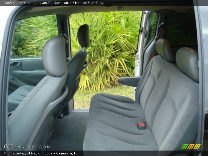 Stone White / Medium Slate Gray 2005 Dodge Grand Caravan SE