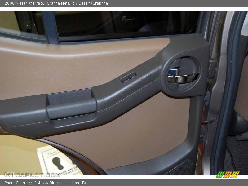 Granite Metallic / Desert/Graphite 2006 Nissan Xterra S