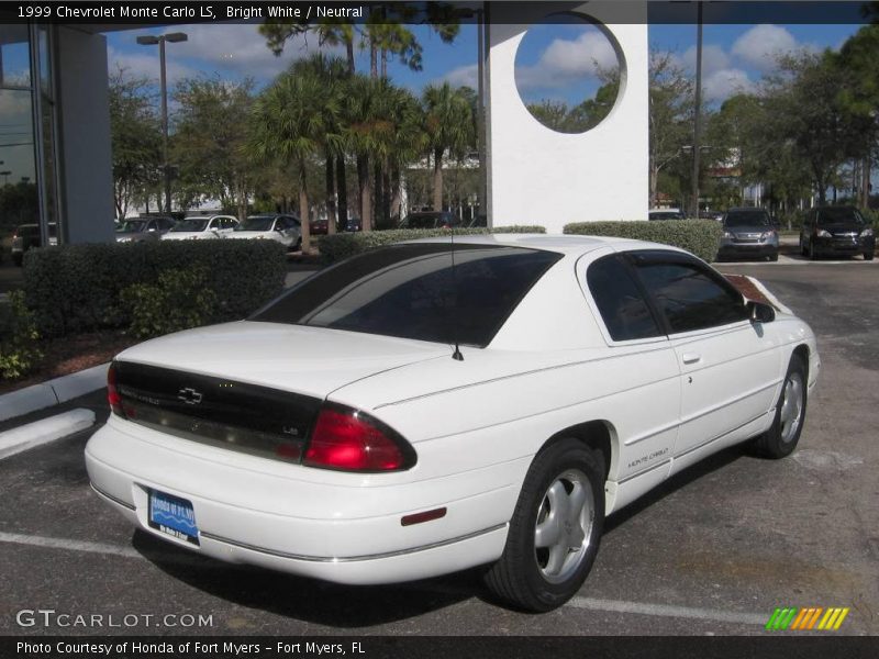 Bright White / Neutral 1999 Chevrolet Monte Carlo LS