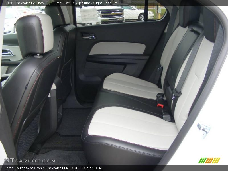 Summit White / Jet Black/Light Titanium 2010 Chevrolet Equinox LT