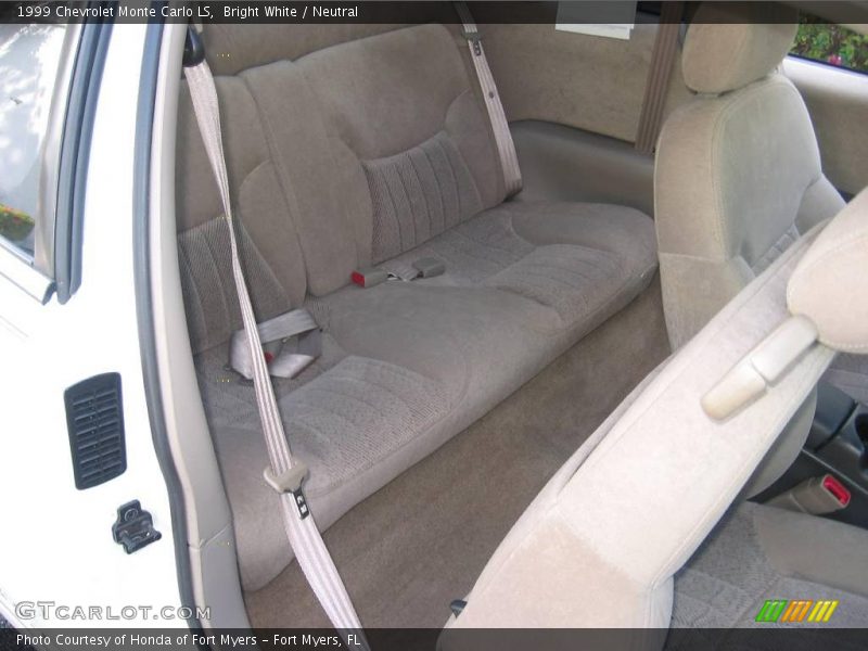 Bright White / Neutral 1999 Chevrolet Monte Carlo LS