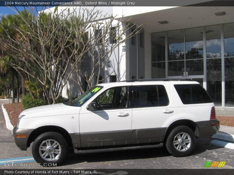 Oxford White / Midnight Grey 2004 Mercury Mountaineer Convenience AWD