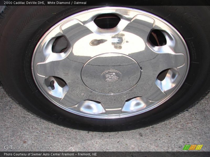 White Diamond / Oatmeal 2000 Cadillac DeVille DHS