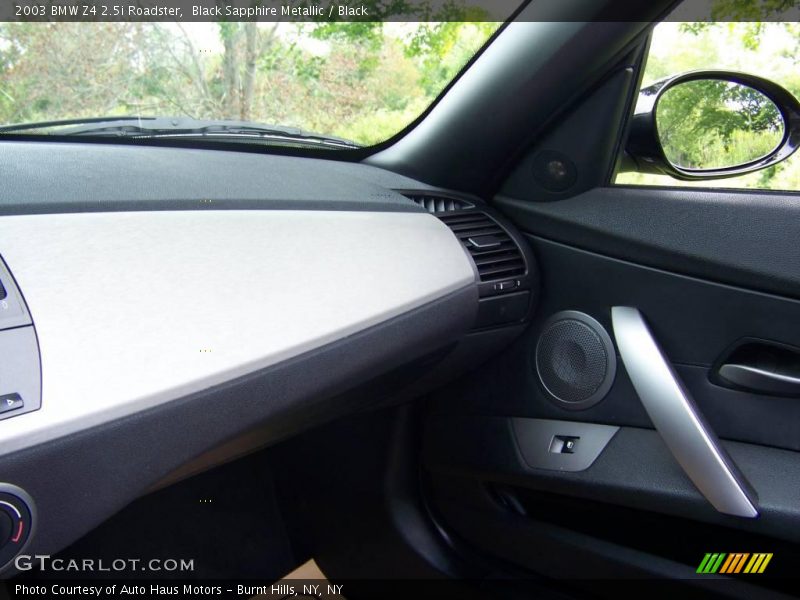 Black Sapphire Metallic / Black 2003 BMW Z4 2.5i Roadster