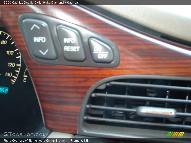 White Diamond / Oatmeal 2000 Cadillac DeVille DHS