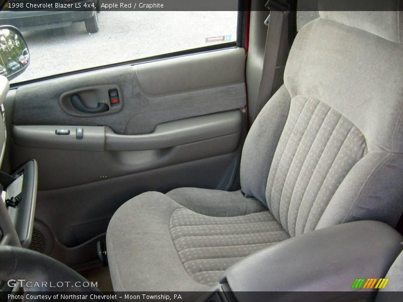Apple Red / Graphite 1998 Chevrolet Blazer LS 4x4