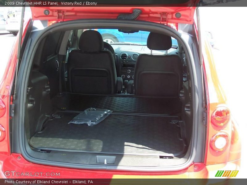 Victory Red / Ebony 2009 Chevrolet HHR LS Panel