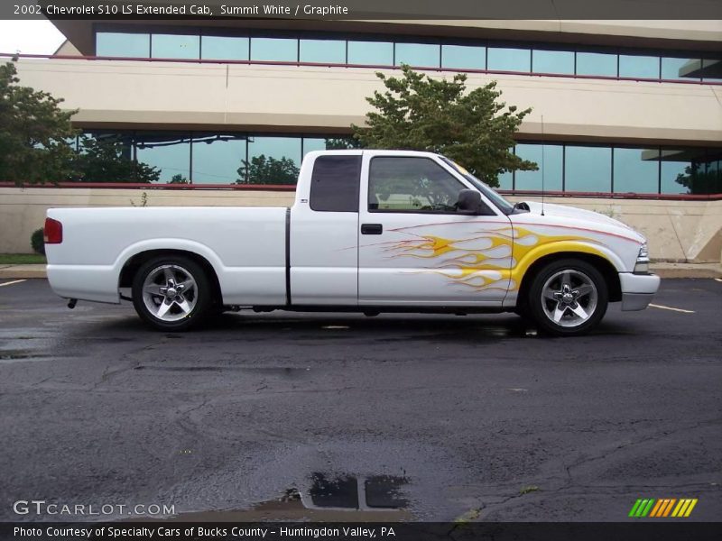 Summit White / Graphite 2002 Chevrolet S10 LS Extended Cab