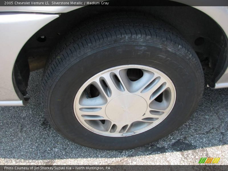 Silverstone Metallic / Medium Gray 2005 Chevrolet Venture LS