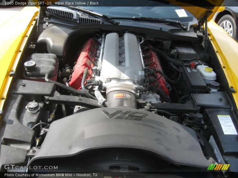 Viper Race Yellow / Black 2005 Dodge Viper SRT-10