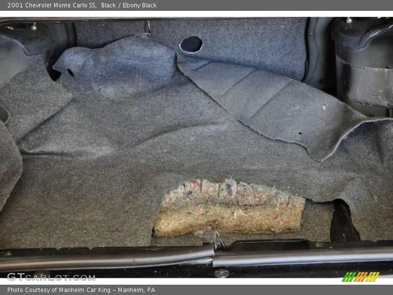 Black / Ebony Black 2001 Chevrolet Monte Carlo SS