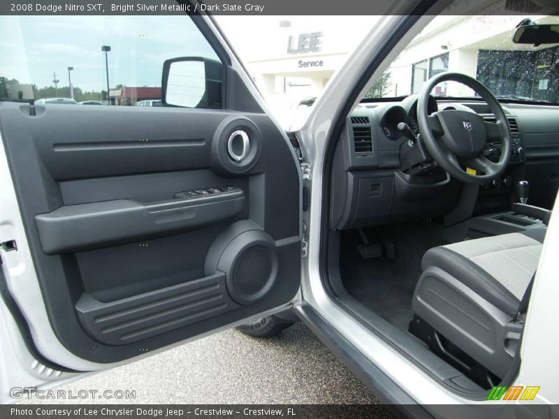 Bright Silver Metallic / Dark Slate Gray 2008 Dodge Nitro SXT