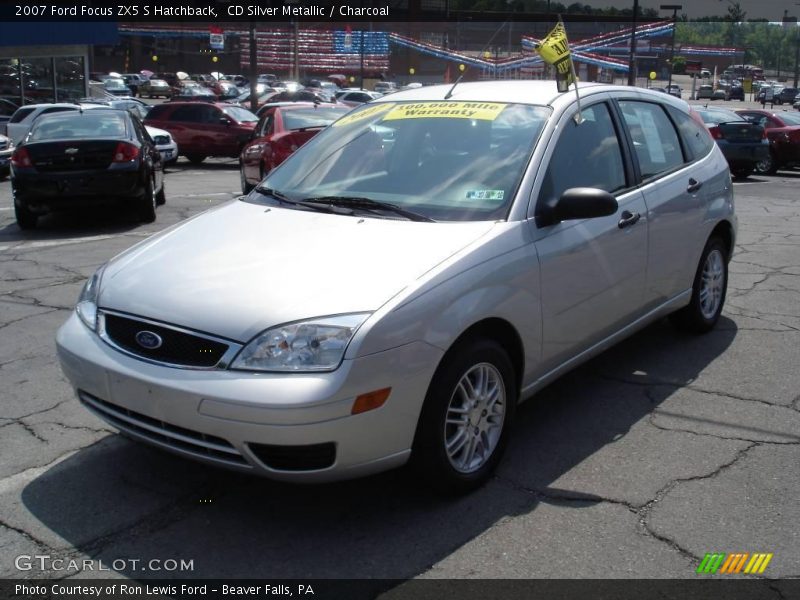 CD Silver Metallic / Charcoal 2007 Ford Focus ZX5 S Hatchback