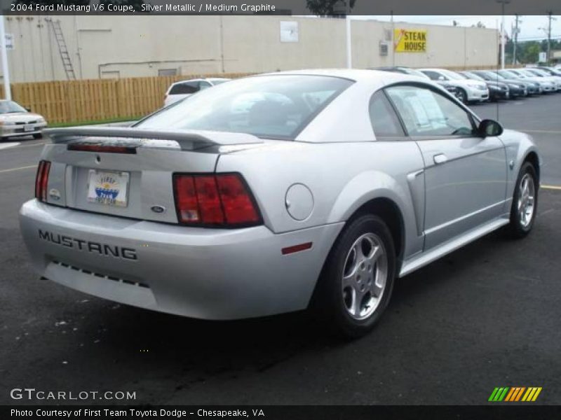 Silver Metallic / Medium Graphite 2004 Ford Mustang V6 Coupe