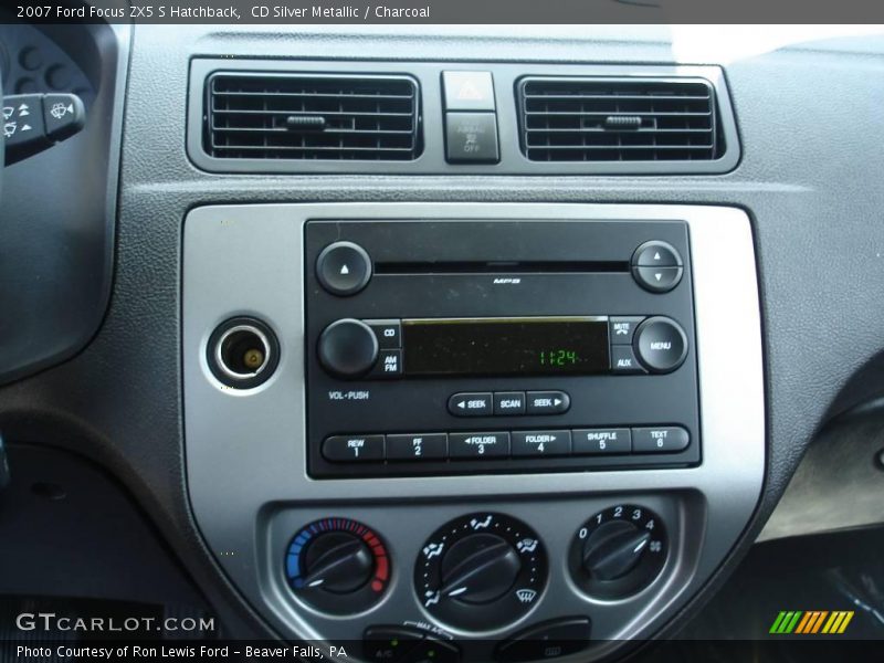 CD Silver Metallic / Charcoal 2007 Ford Focus ZX5 S Hatchback