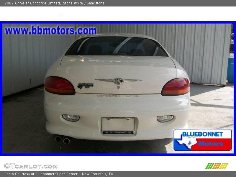 Stone White / Sandstone 2002 Chrysler Concorde Limited