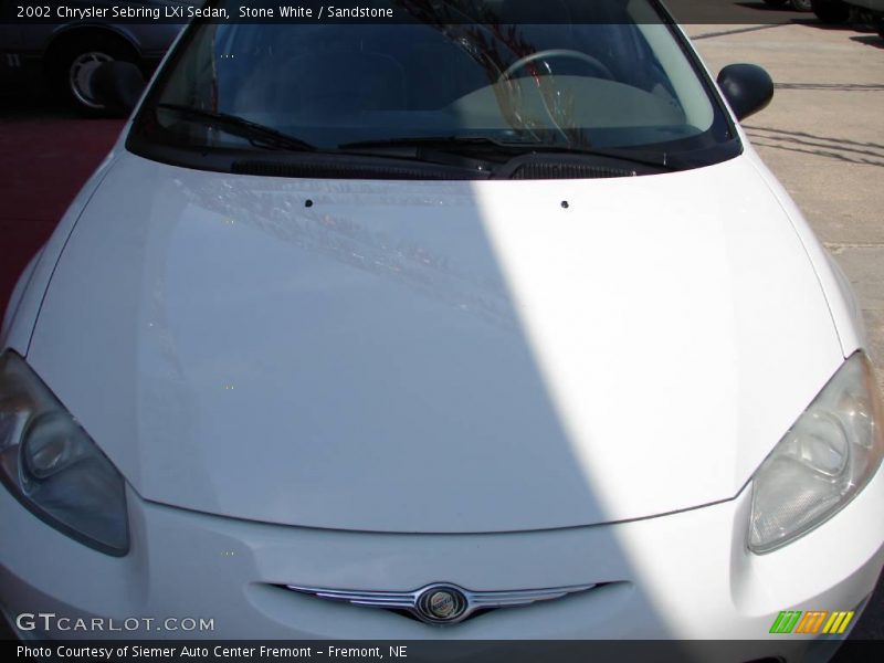 Stone White / Sandstone 2002 Chrysler Sebring LXi Sedan