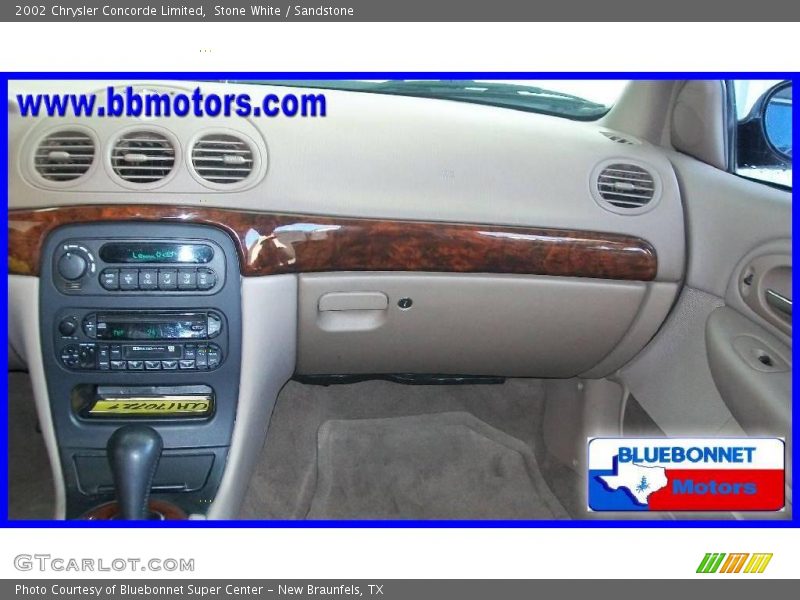 Stone White / Sandstone 2002 Chrysler Concorde Limited