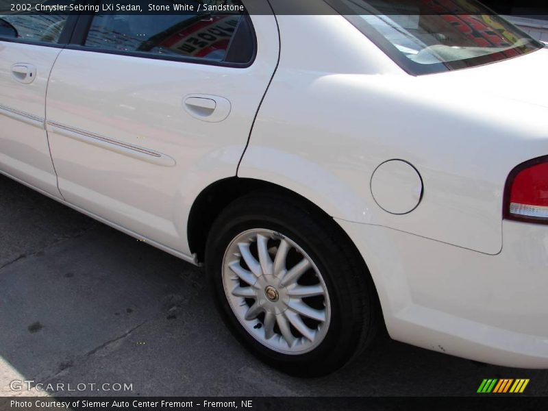 Stone White / Sandstone 2002 Chrysler Sebring LXi Sedan