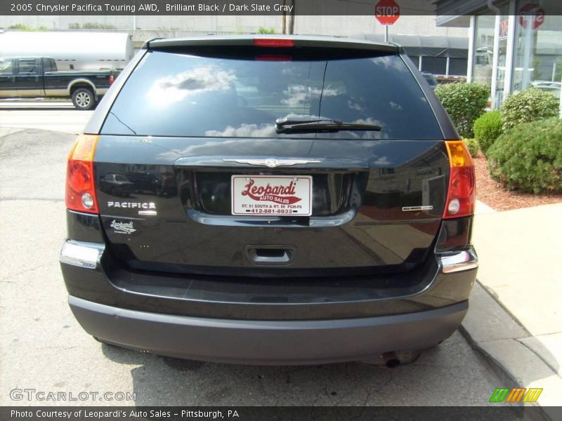 Brilliant Black / Dark Slate Gray 2005 Chrysler Pacifica Touring AWD