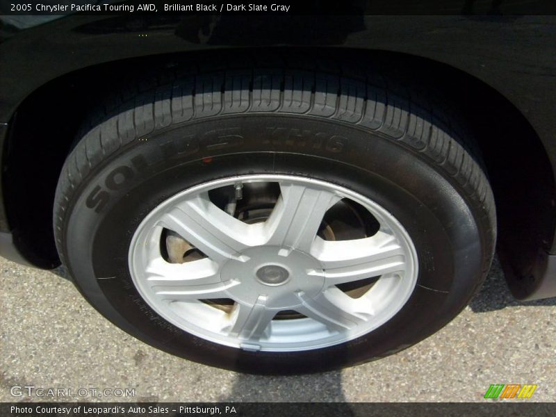 Brilliant Black / Dark Slate Gray 2005 Chrysler Pacifica Touring AWD