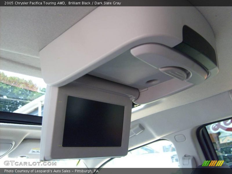 Brilliant Black / Dark Slate Gray 2005 Chrysler Pacifica Touring AWD