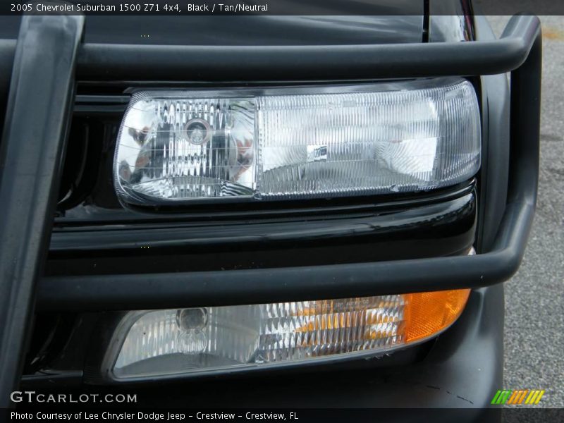Black / Tan/Neutral 2005 Chevrolet Suburban 1500 Z71 4x4