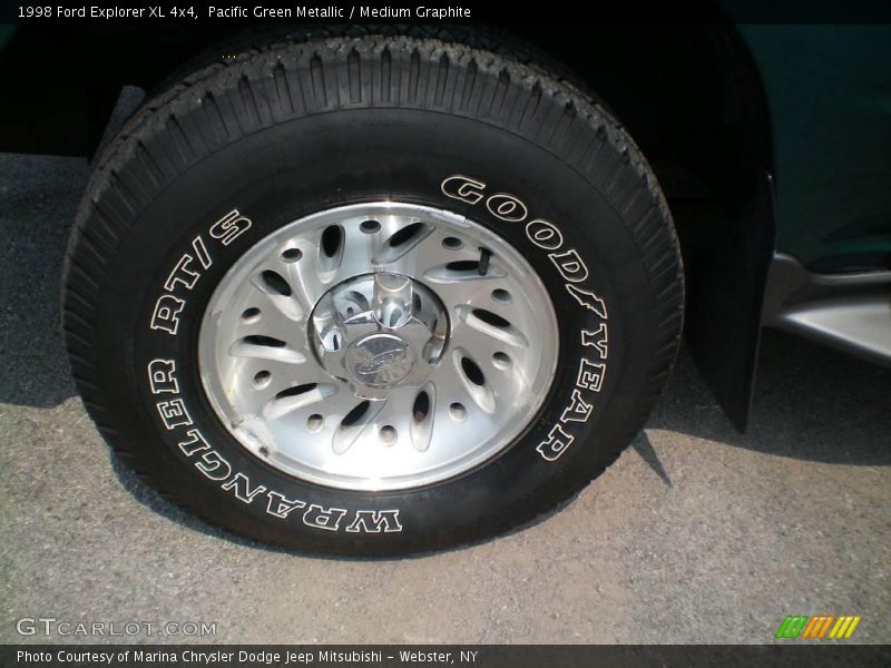 Pacific Green Metallic / Medium Graphite 1998 Ford Explorer XL 4x4
