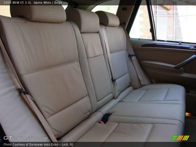 Alpine White / Beige 2006 BMW X5 3.0i