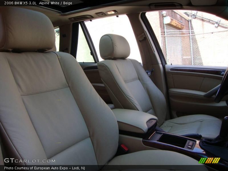 Alpine White / Beige 2006 BMW X5 3.0i