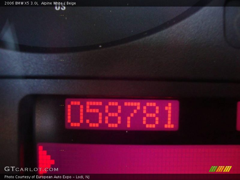 Alpine White / Beige 2006 BMW X5 3.0i