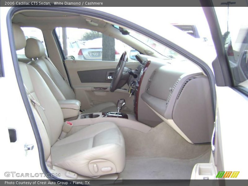 White Diamond / Cashmere 2006 Cadillac CTS Sedan