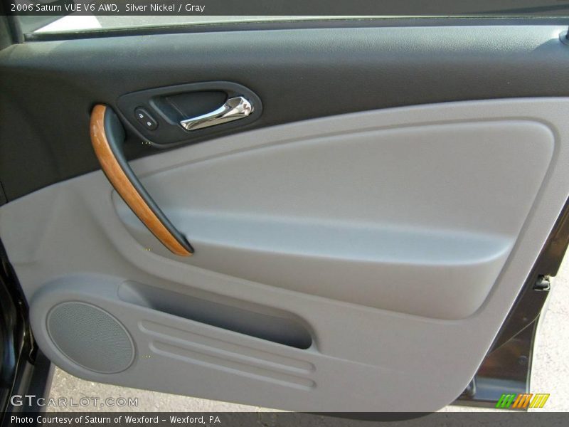 Silver Nickel / Gray 2006 Saturn VUE V6 AWD