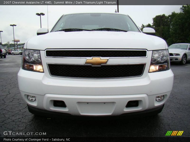 Summit White / Dark Titanium/Light Titanium 2007 Chevrolet Avalanche LT 4WD