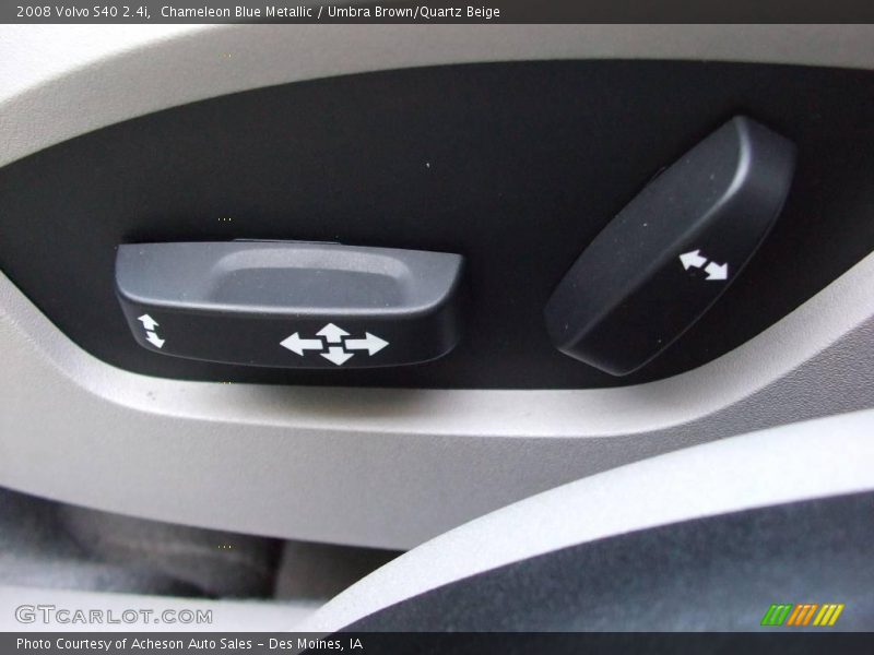 Chameleon Blue Metallic / Umbra Brown/Quartz Beige 2008 Volvo S40 2.4i