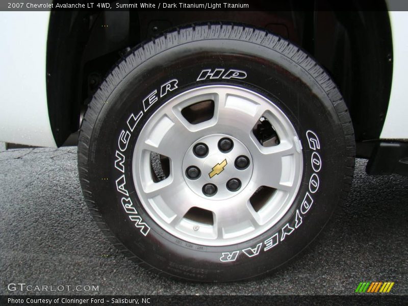 Summit White / Dark Titanium/Light Titanium 2007 Chevrolet Avalanche LT 4WD