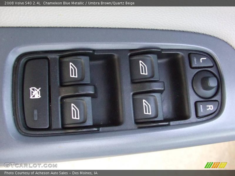 Chameleon Blue Metallic / Umbra Brown/Quartz Beige 2008 Volvo S40 2.4i