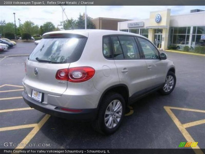 Reflex Silver Metallic / Charcoal 2009 Volkswagen Tiguan S