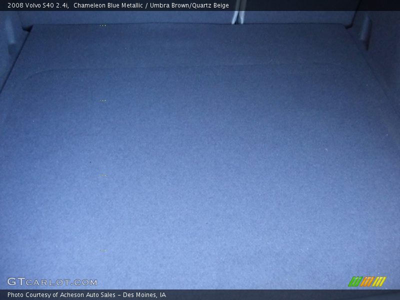 Chameleon Blue Metallic / Umbra Brown/Quartz Beige 2008 Volvo S40 2.4i