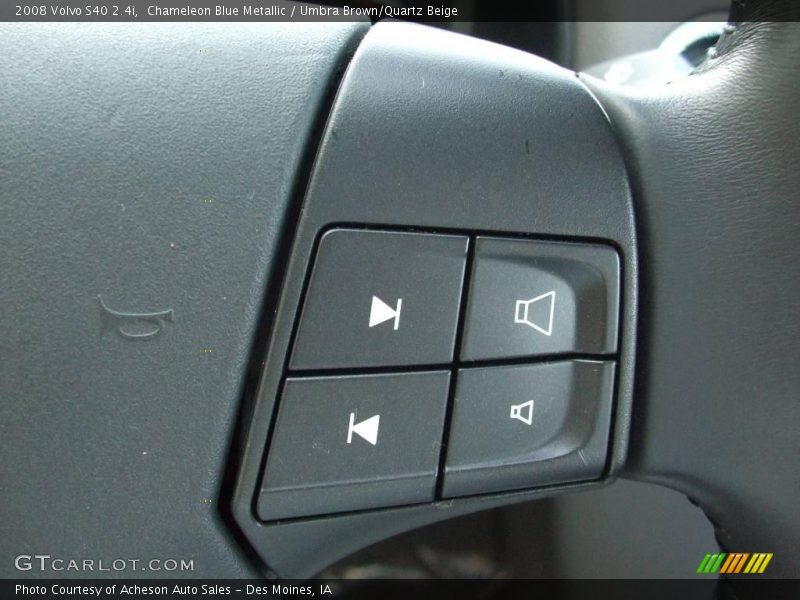 Chameleon Blue Metallic / Umbra Brown/Quartz Beige 2008 Volvo S40 2.4i