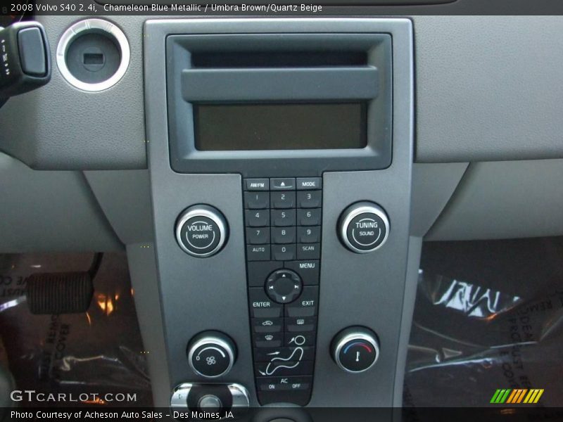 Chameleon Blue Metallic / Umbra Brown/Quartz Beige 2008 Volvo S40 2.4i
