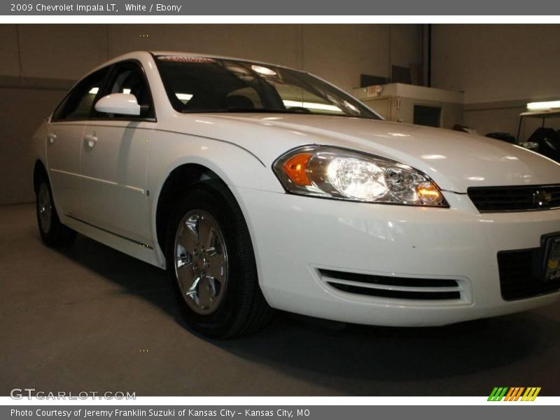 White / Ebony 2009 Chevrolet Impala LT