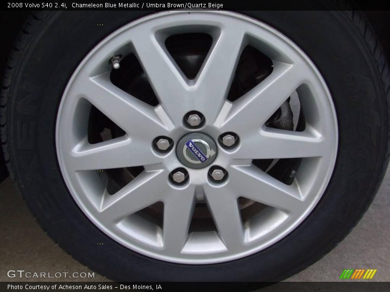 Chameleon Blue Metallic / Umbra Brown/Quartz Beige 2008 Volvo S40 2.4i