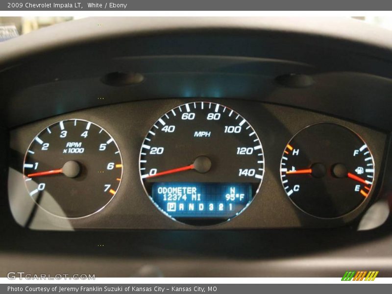 White / Ebony 2009 Chevrolet Impala LT