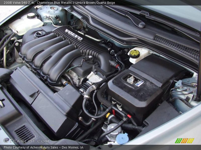 Chameleon Blue Metallic / Umbra Brown/Quartz Beige 2008 Volvo S40 2.4i
